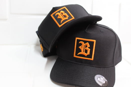 Boné Black Bulls- Preto/ laranja